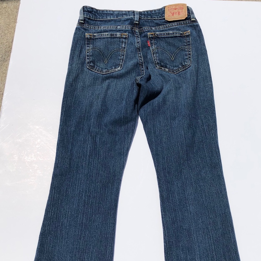 Levi’s Jeans - Picture 2 of 3